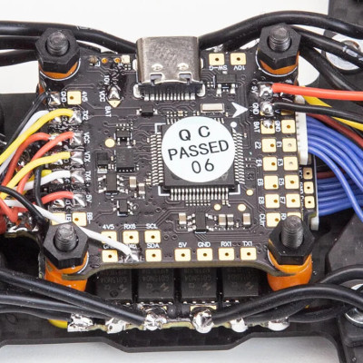 Квадрокоптер ATOMRC Insight7 Mark 4 − 7 дюймовий FPV дрон дальністю до 15 км, вантажопідйомність до 2 кг