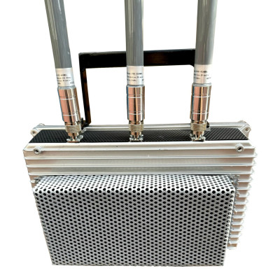 Окопный/авто РЕБ Цербер МК3 – 150W против FPV, 700-1050мгц, радиус от 70м до 400м